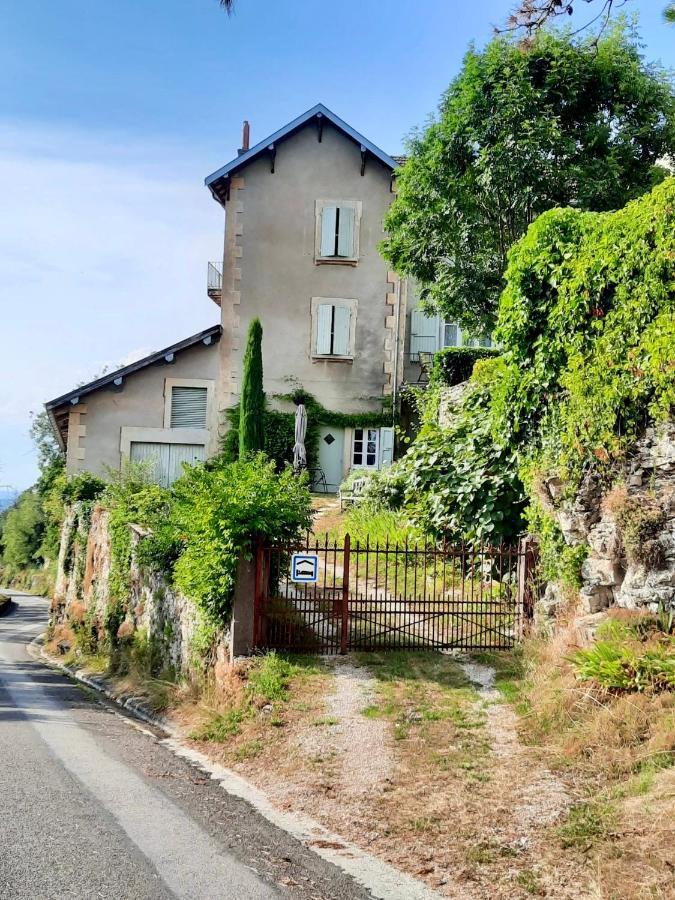 Dormir Au Pressoir Montagnieu  Exteriér fotografie